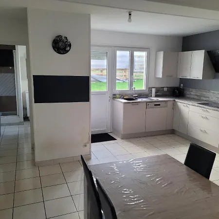 Feriehus Agreable Maison De Ville Sains-en-Gohelle